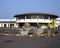平越商店 画像